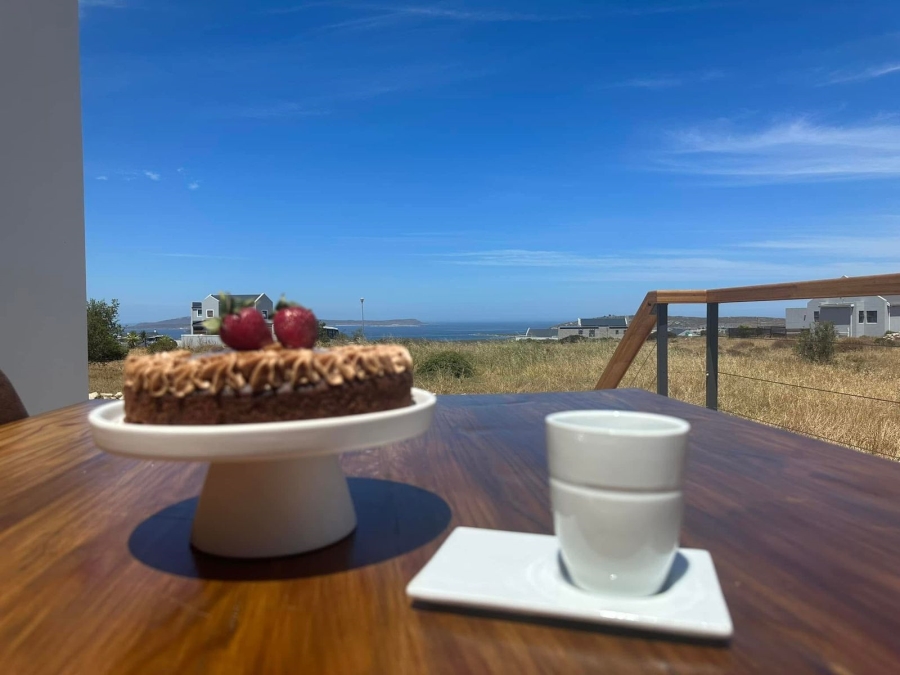 To Let 3 Bedroom Property for Rent in Hoogland Western Cape